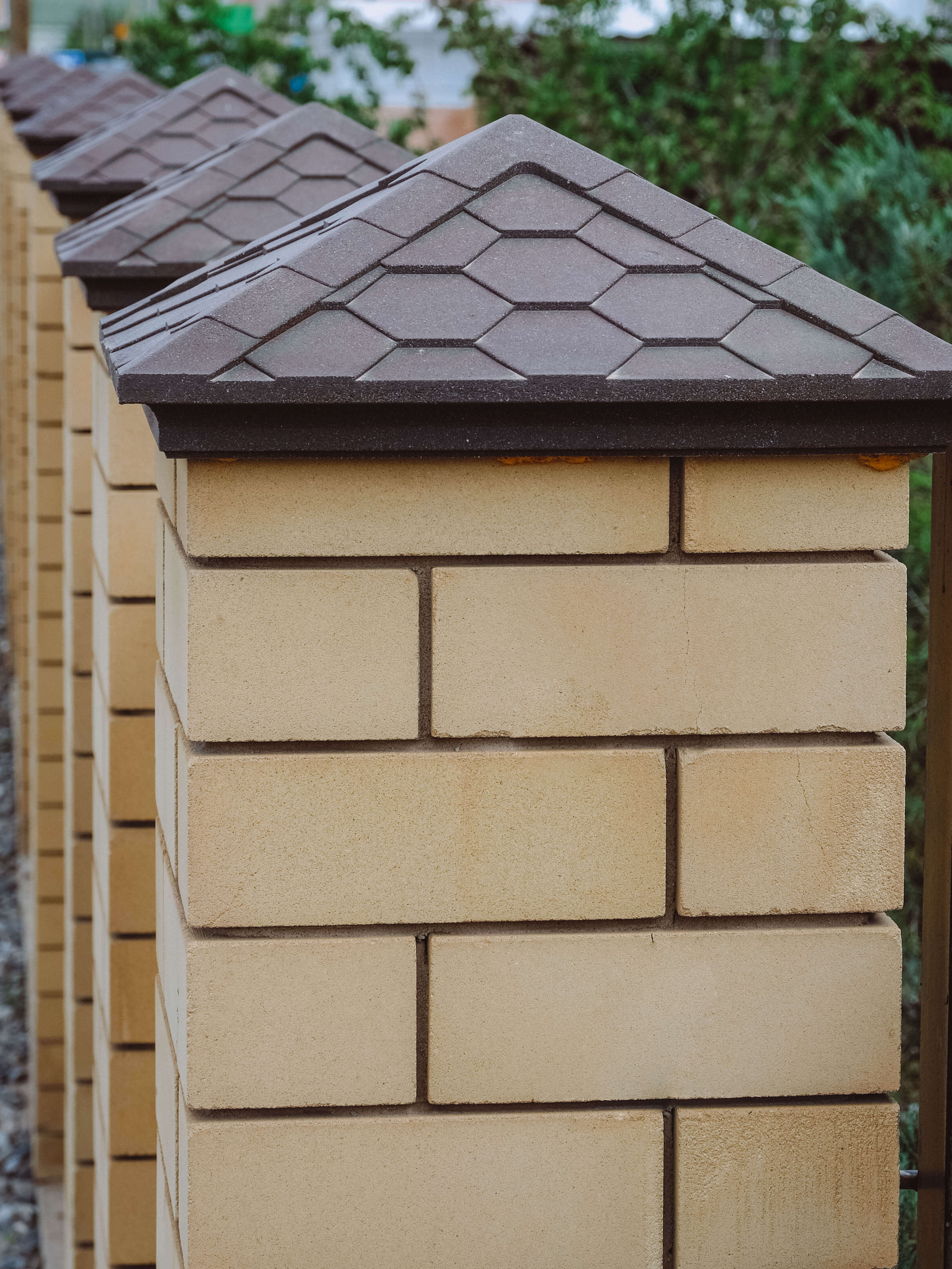 Колпак Zking Эверест Коричневый на столб 1.5х1.5 кирпича (390х390мм) в Салехарде фото